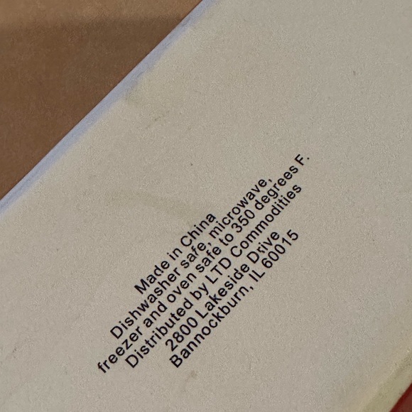 NWOT 2 Holiday Loaf Dishes - Picture 5 of 12